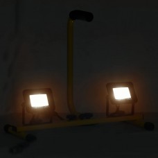 Led prožektors ar rokturi 2x10 w, silti balta gaisma
